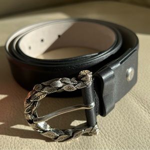 Salvatore Ferragamo Gancio Leaf Buckle Belt